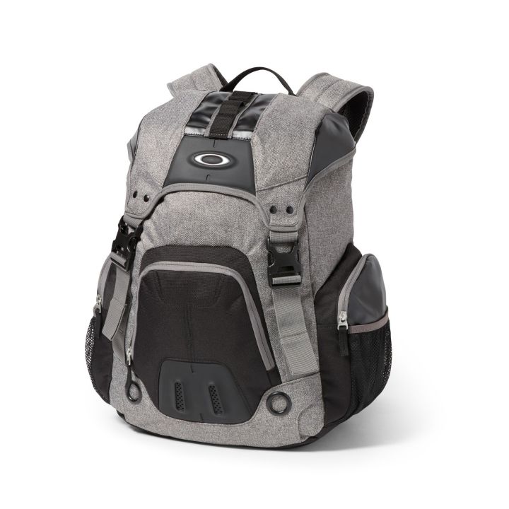 OAKLEY GEARBOX LX PLUS –