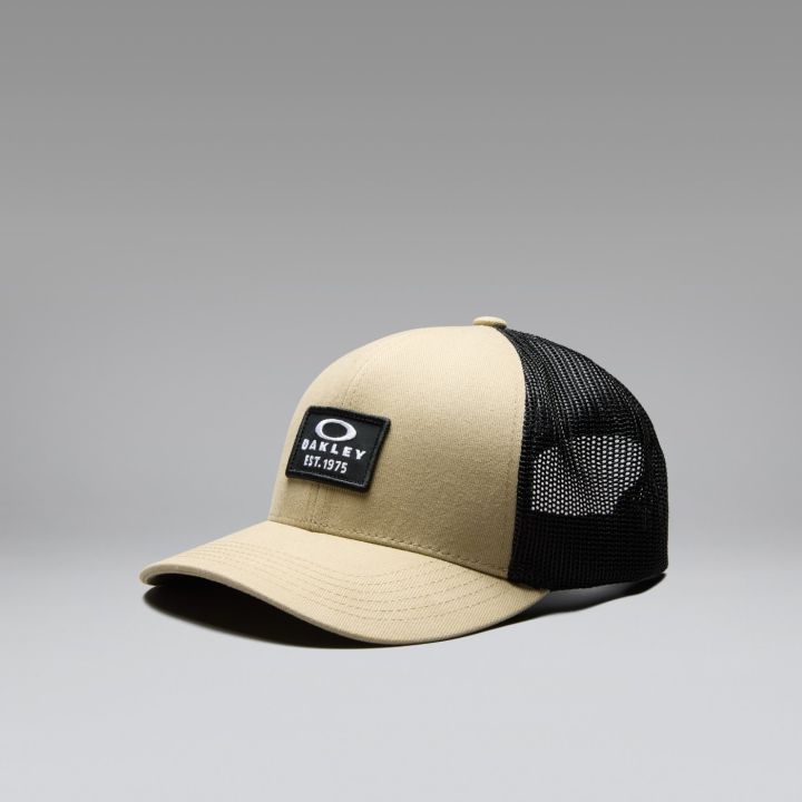 Oakley Patch Trucker Hat –