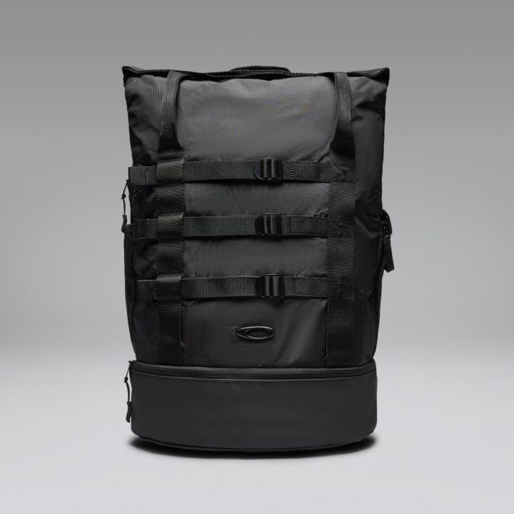 Oakley Reserve Utility Bag – Pitch Black